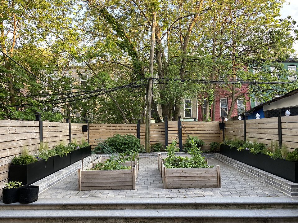 1st image of 702 Mac Donough St #1A