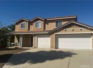 6327 Pomegranate Ct, Corona, CA 92880