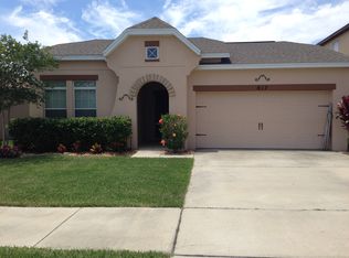 817 Woods Landing Dr, Minneola, FL 34715