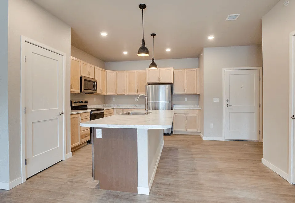 Building Photo - Pinehurst Apartments