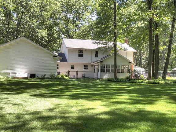 2nd image of 53793 Crystal Creek Ln