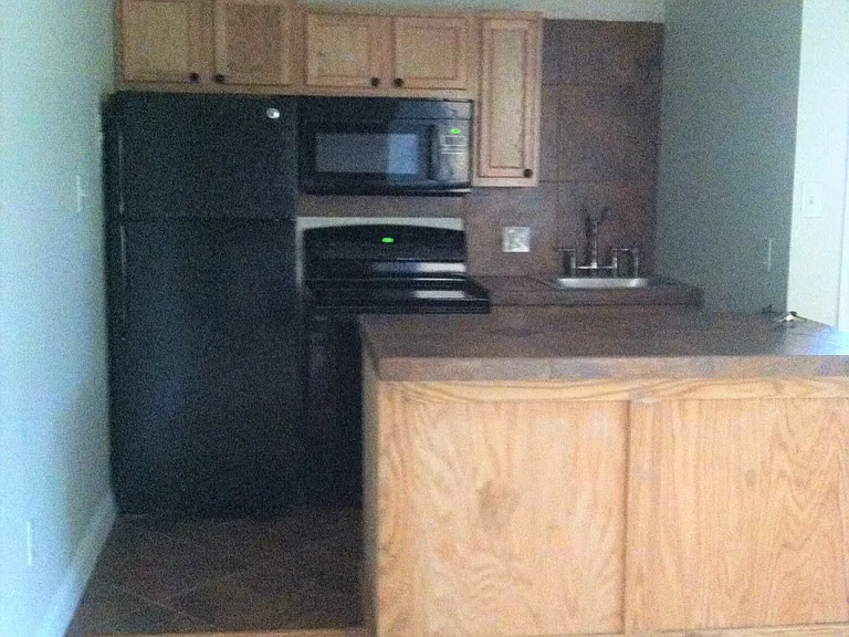 6814 Thomas Blvd — Photo 3
