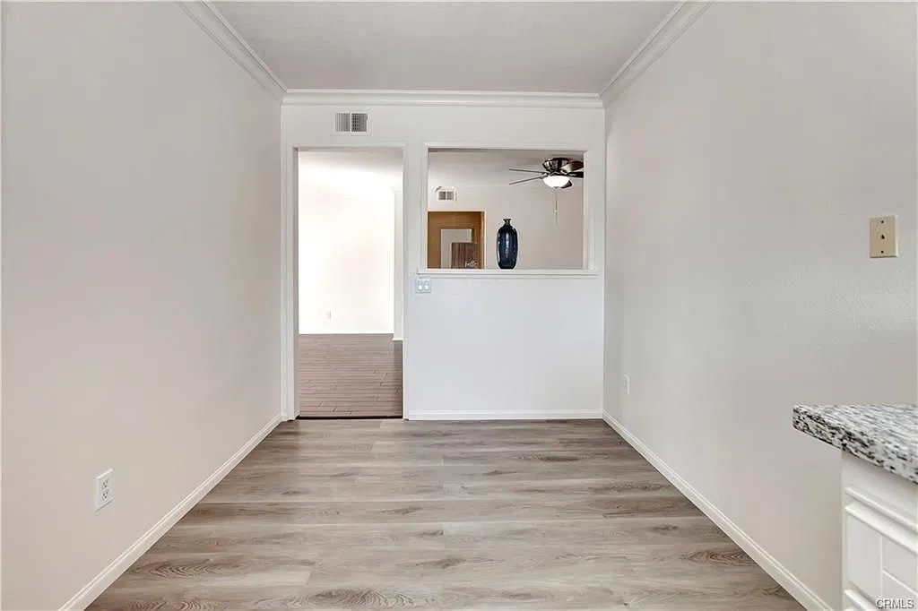 2 bed, 2.0 bath, 1152 sqft, $3,100 — Photo 4