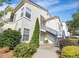 301 Beachcomber Dr E, Rocklin, CA 95677