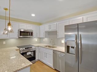 5026 Village Aly, North Charleston, SC 29405
