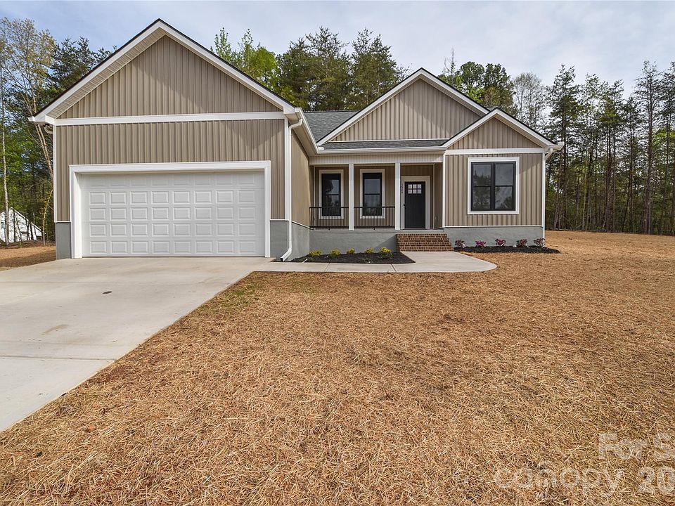 1st image of 1524 Conestoga Xing