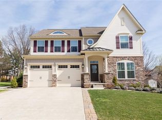 6645 Hidden Woods Trl, Mayfield, OH 44143