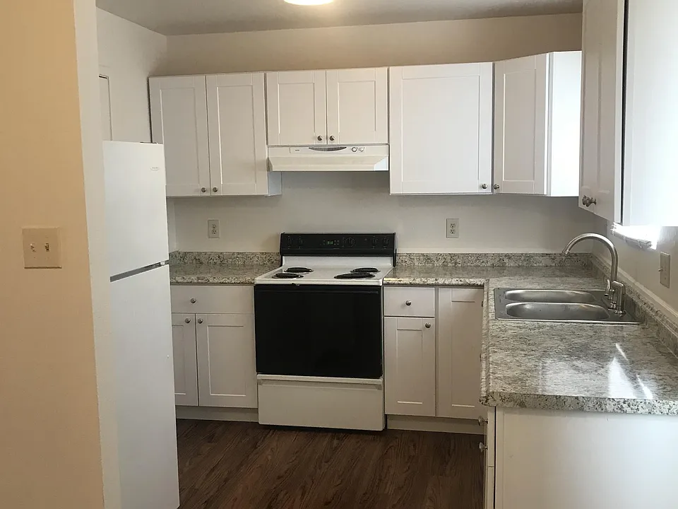 1401 W Allison Rd #3