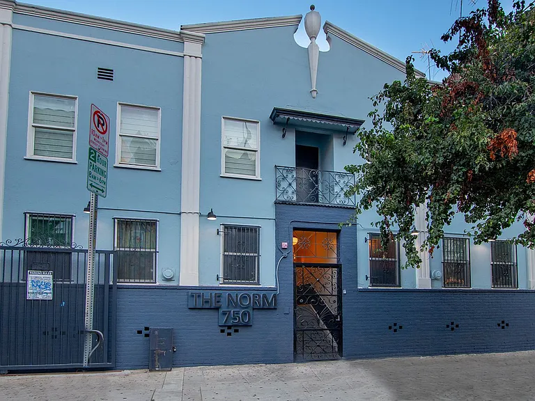 THE NORM @ 750 Normandie Ave — Photo 36