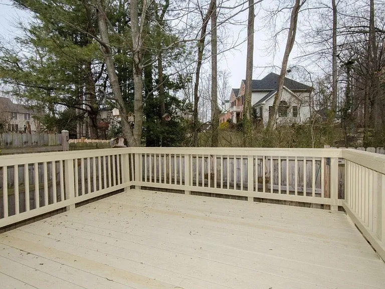 10336 Hampshire Green Ave — Photo 21
