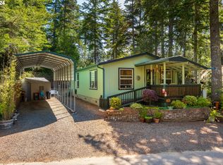 122 Outer Dr, Florence, OR 97439