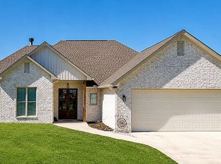 74 Mojave Ln, Picayune, MS 39466