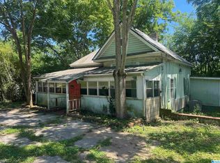 409 Park Cir, Talladega, AL 35160