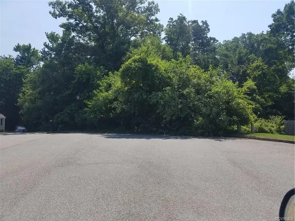 1101 Highland Meadow Ct, Richmond, VA 23223