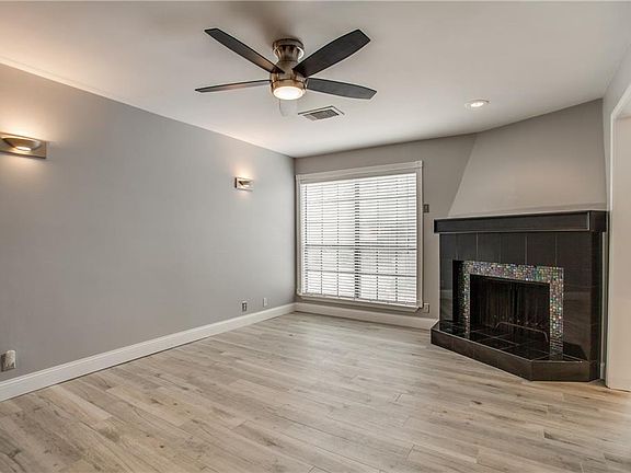 4th image of 5200 Martel Ave APT 40D