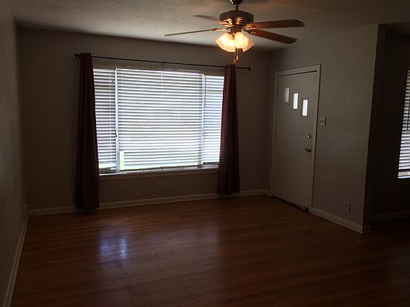 2nd image of 115 Bella Vista Dr