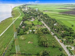 1977 E Main St, Pahokee, FL 33476