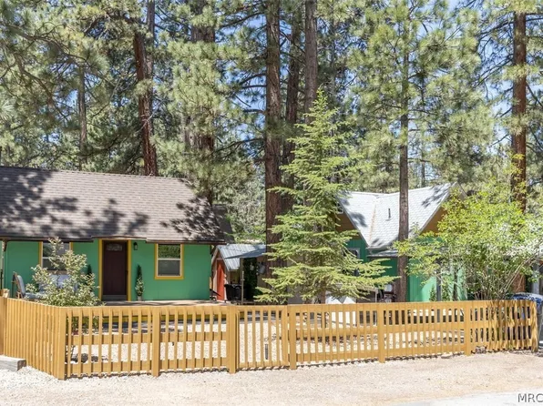 901 & 903 W Rainbow Blvd, Big Bear City, CA 92314