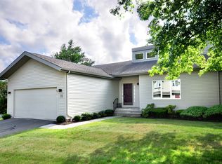 15 Thistle Holw #15, Avon, CT 06001