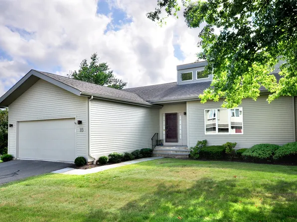 15 Thistle Hollow #15, Avon, CT 06001