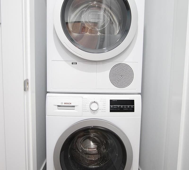 1st image of 80 Delancey St APT 14