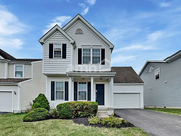 741 Lilly Landing Ln — Photo 1