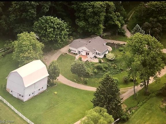 3rd image of 23015 Township Road 420