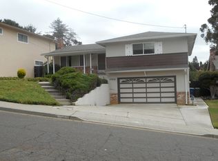 17906 Lamson Rd, Castro Valley, CA 94546