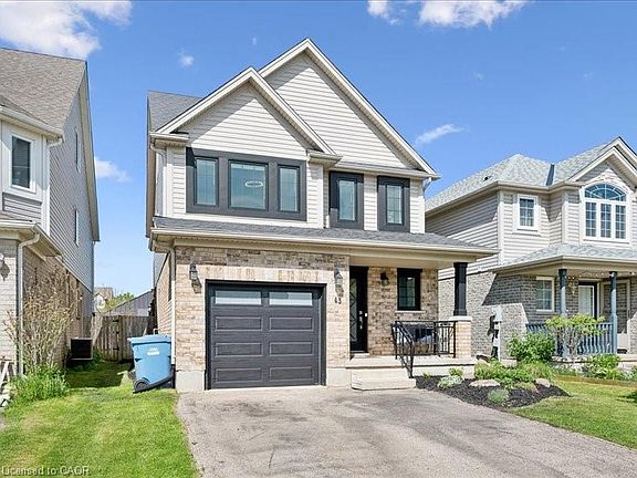 3rd image of 43 Schiedel Dr