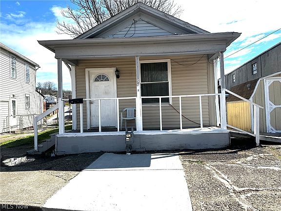 2nd image of 708 Jackson St