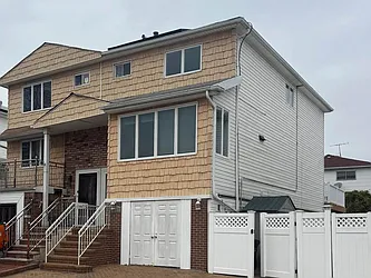 2447 East 71st Street