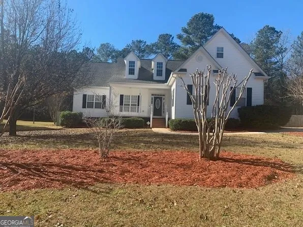 209 Autumn Ridge Dr, Griffin, GA 30224