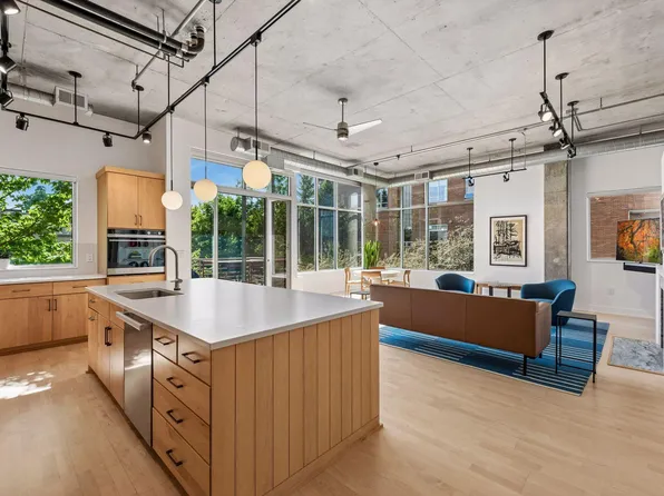 100 2nd St NE Unit A250, Minneapolis, MN 55413