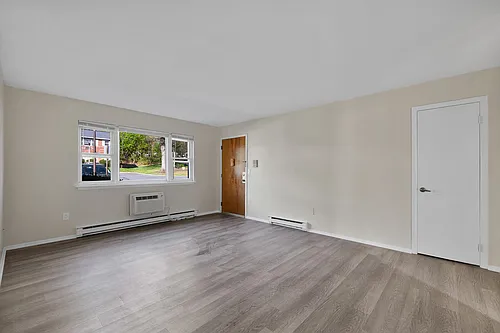 1 Parkside Ct #17 Photo 1