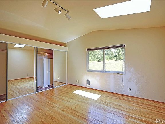 5th image of 4328 300th St NW