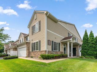 1532 139th St, Rosemount, MN 55068