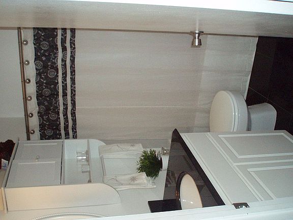 newly renovated common area bathroom