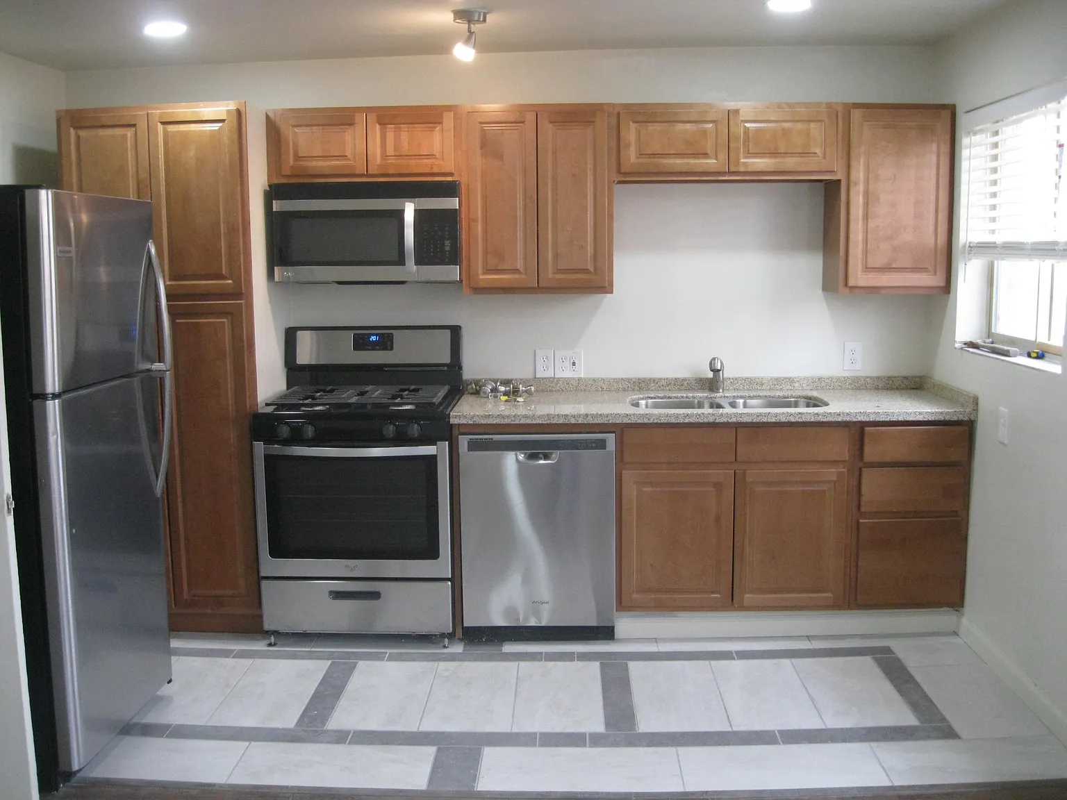 1 bed, 500 sqft, $1,100 — Photo 2