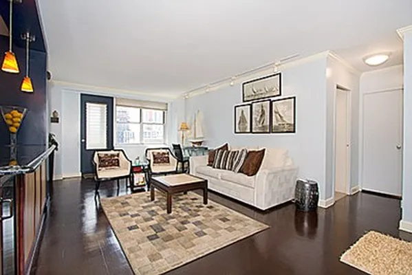 Sold by Raz Realty | media 1