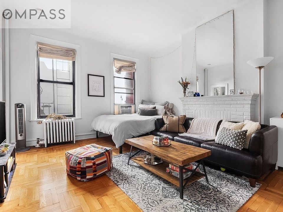 1st image of 378 Bleecker St #4