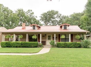 708 E Royall Blvd, Malakoff, TX 75148