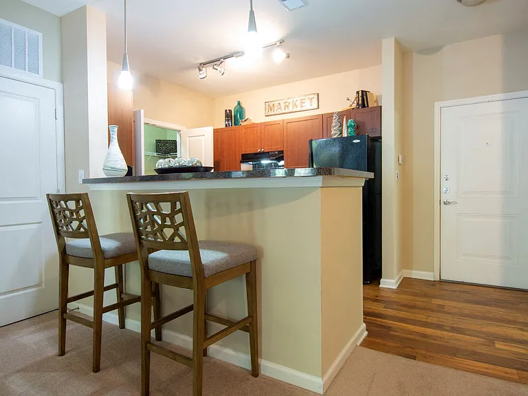 Seven Springs Apartments — Photo 14