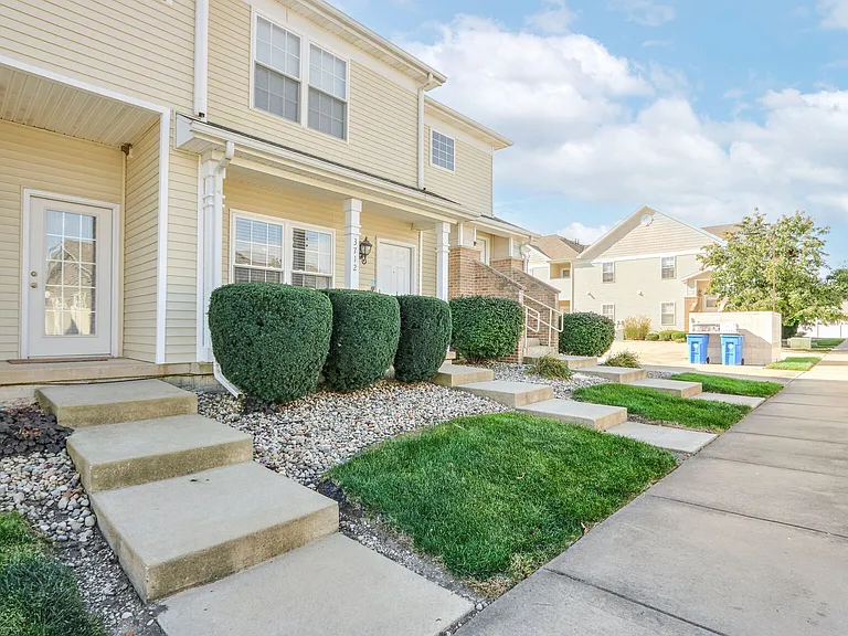 3712 Balcary Bay #1 — Photo 3
