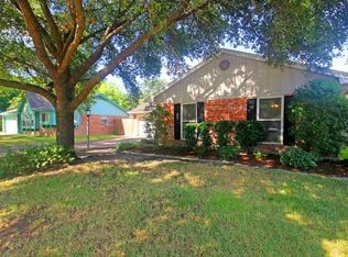 16330 Brinkwood Dr, Houston, TX 77090
