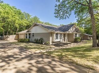 3121 Sunset Oaks St, Dalworthington Gardens, TX 76016