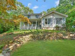 190 Remsen Rd, Wading River, NY 11792