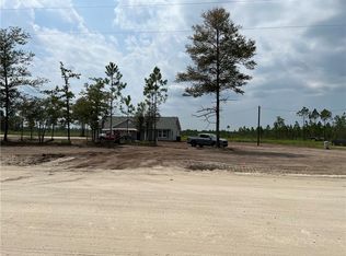 17298 Post Rd S, Waynesville, GA 31566