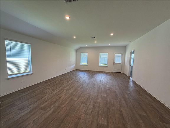 3rd image of 7419 Audubon Russet Dr