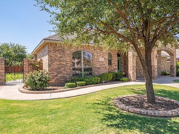 3rd image of 1207 Castle Rock Ct