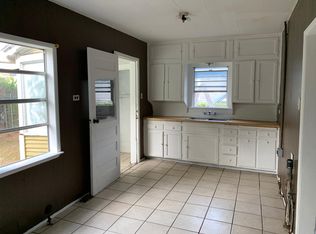 112 Ross St, Cleburne, TX 76031